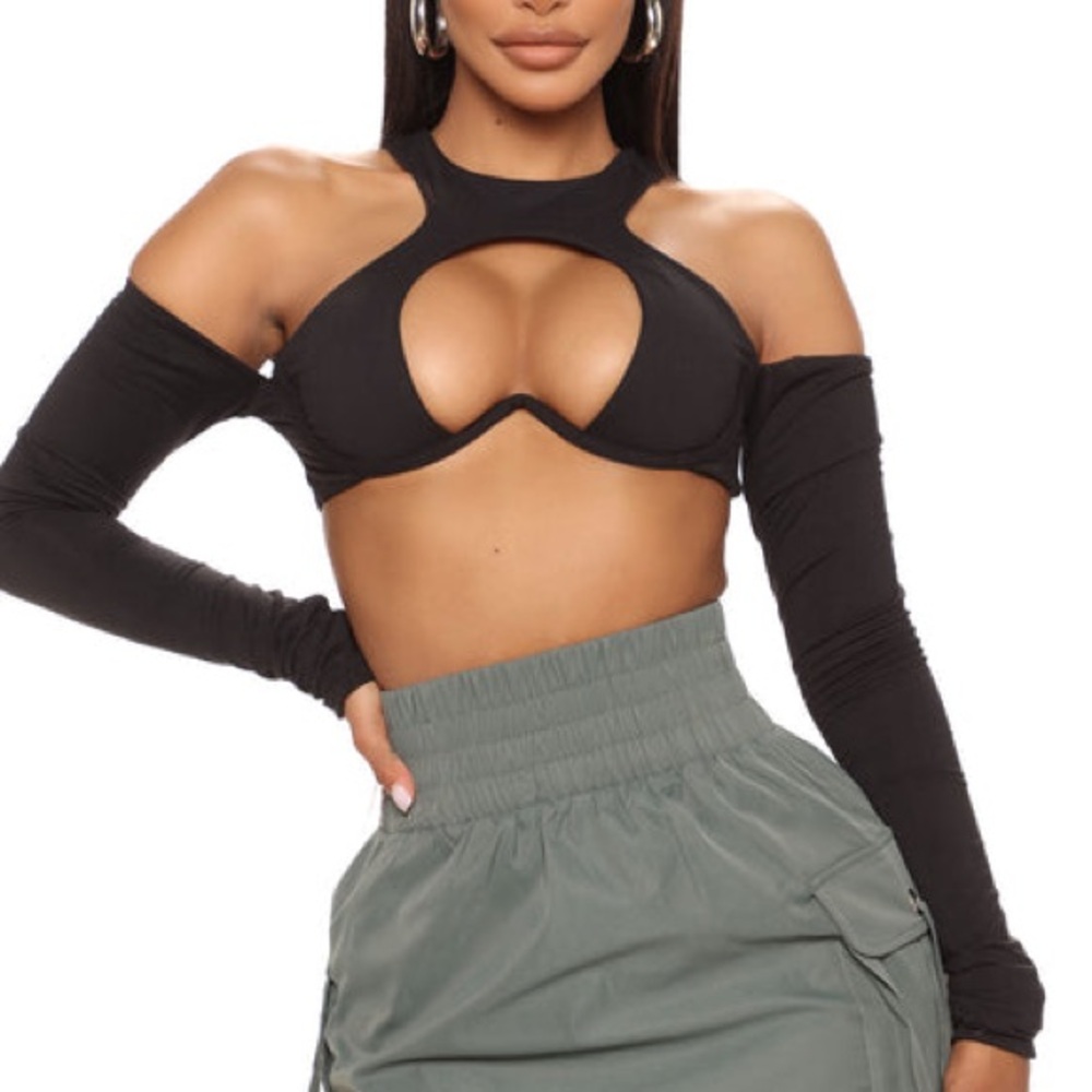 Black Cut out crop wired bra top